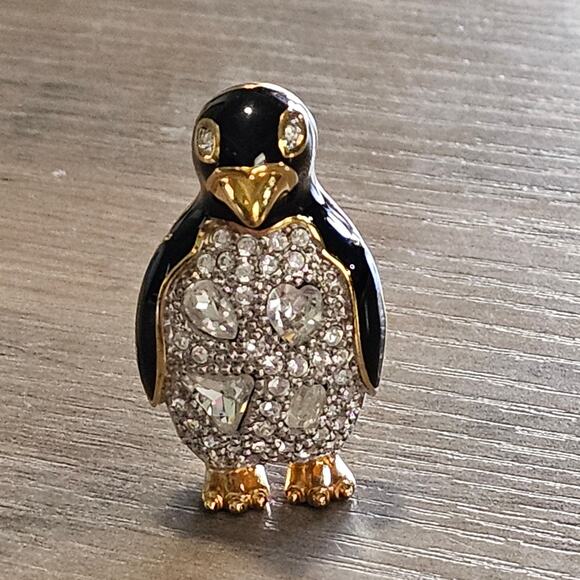 Swarovski Crystal Penguin Brooch with Gold Details - Picture 6 of 7